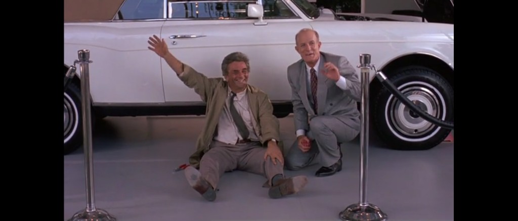 Le lieutenant Columbo exprime sa joie d'avoir résolu son enquête.
